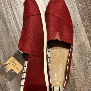 Tom’s Venice Collection Black Cherry Heritage